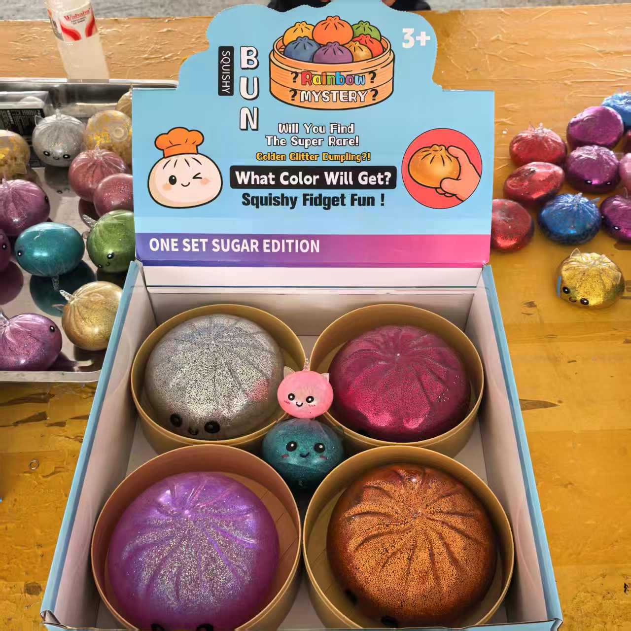 15cm Jumbo Dumpling w/bead Squ - Novelty Gifts 评论和价格