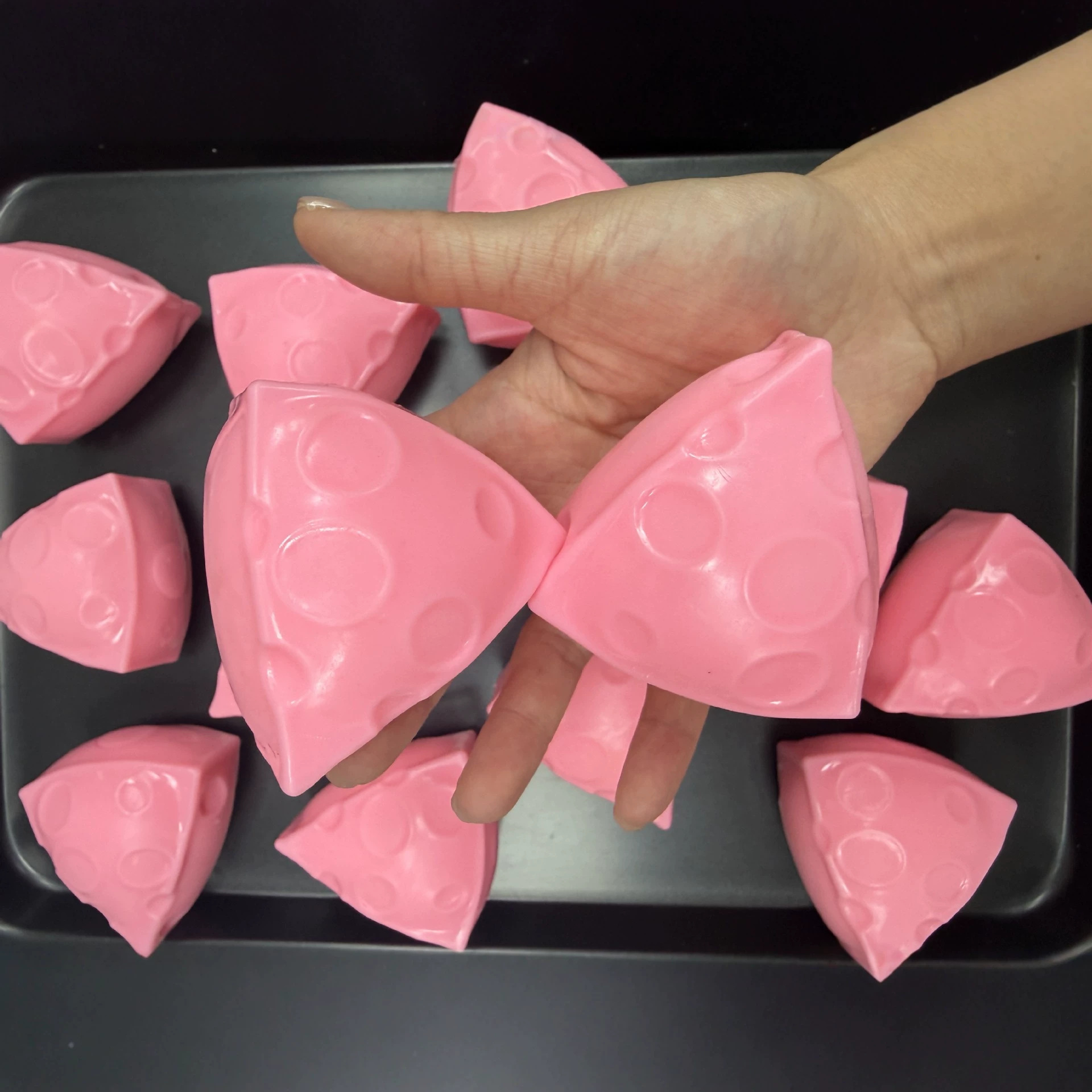 Handmade Crunch Cheese Moldabl - Novelty Gifts 评论和价格