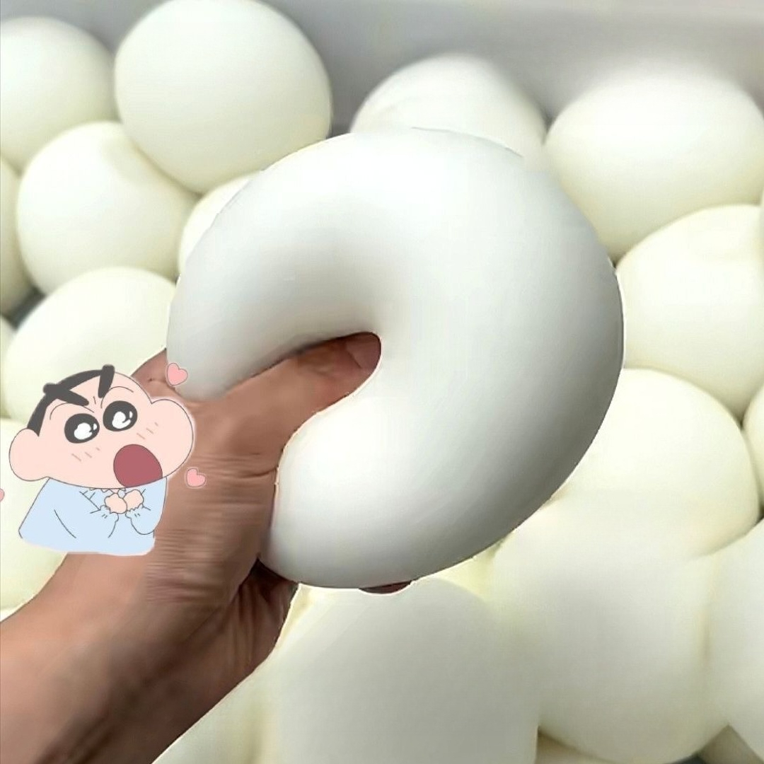 Big Squishy Bread Stress Ball  - Novelty Gifts 评论和价格