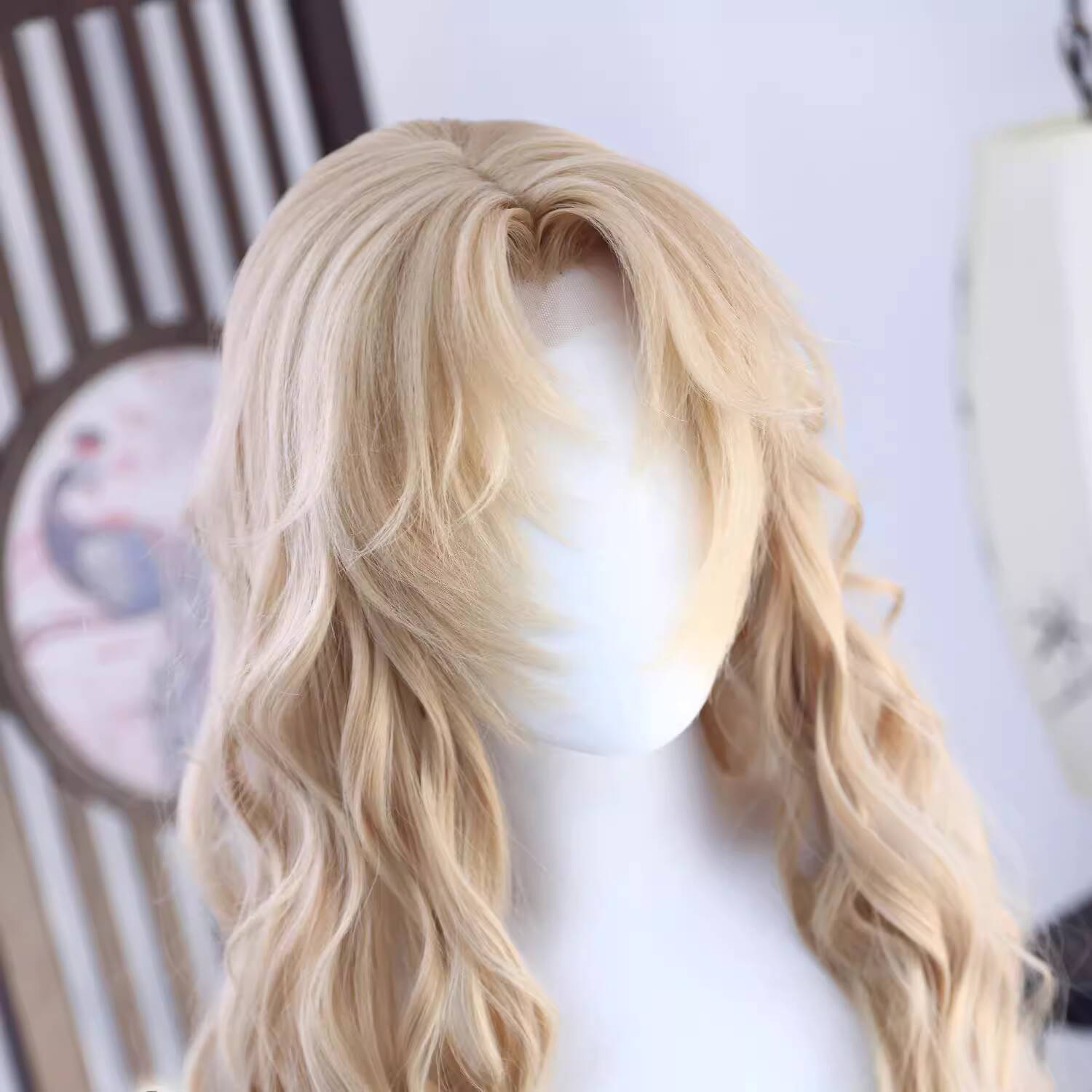 Vermouth Berumotto Styled Wig  - Anime Cosplay Wig Heat Resistant 评论和价格
